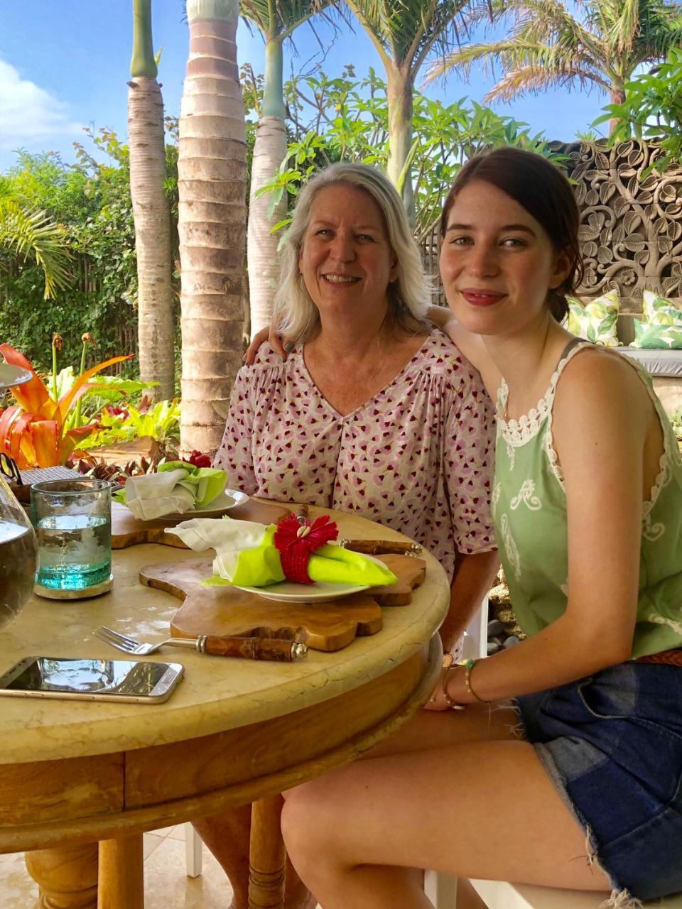 Nakai Beach Homestay Trafalgar Kültér fotó